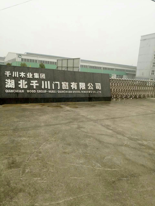 因为有先进的喷涂设备，oety欧亿体育才能发展的更快